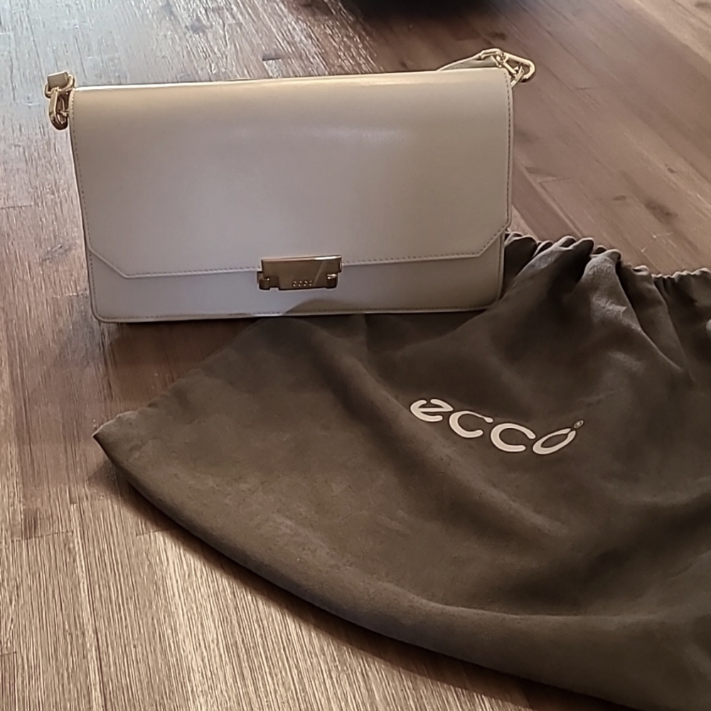 Nwt Ecco genuine leather handbag